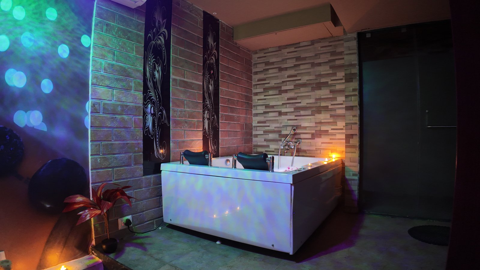 Blue Lotus Spa Malad premium wellness interior